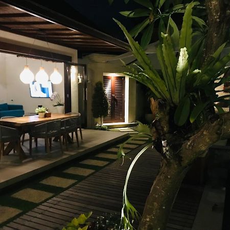 Villa Apanya Sanur Екстер'єр фото
